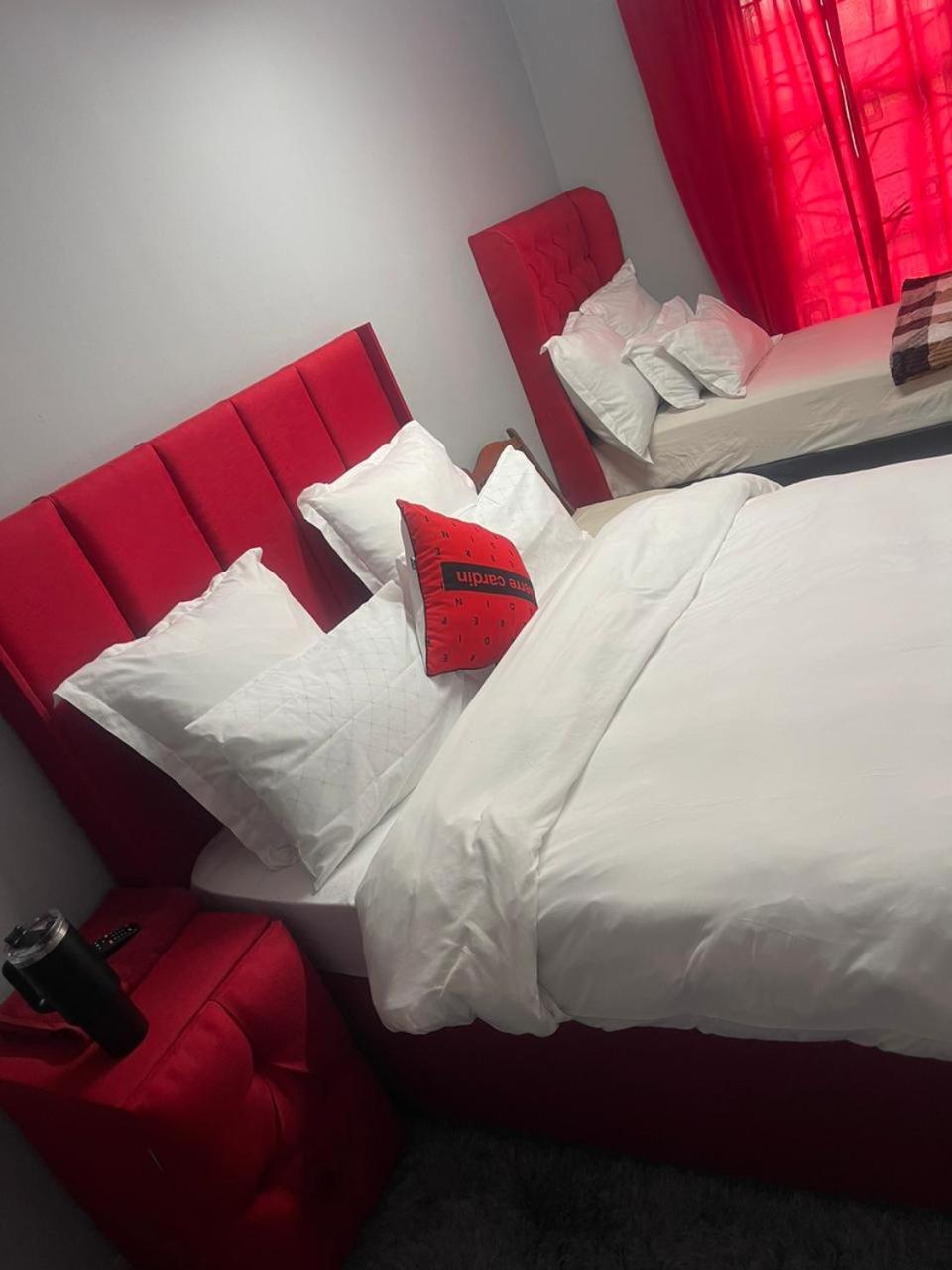 קייפטאון Brooklyn Queens And Kings Guesthouse מראה חיצוני תמונה