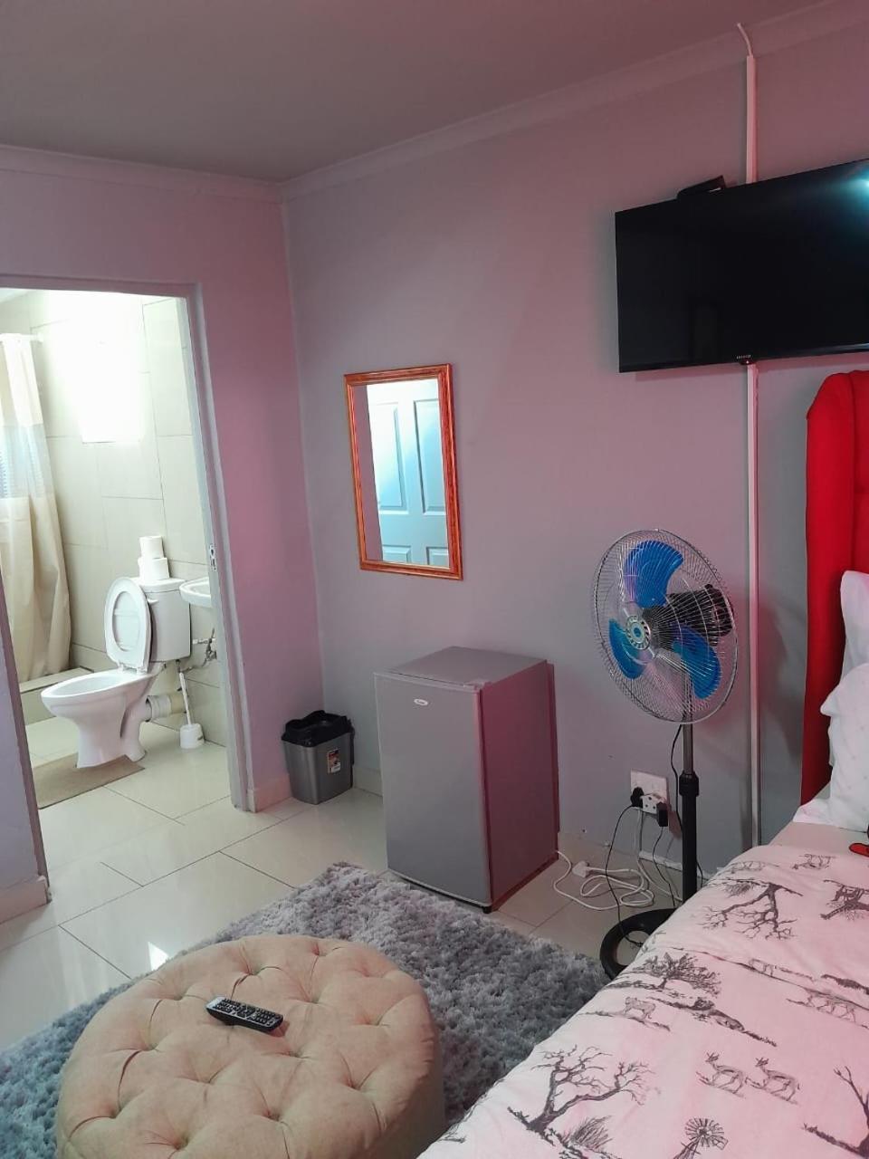 קייפטאון Brooklyn Queens And Kings Guesthouse מראה חיצוני תמונה